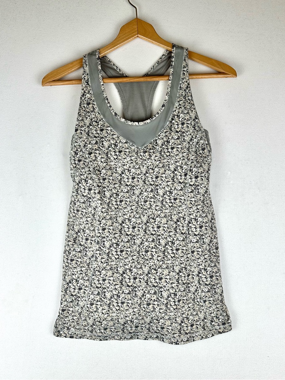 Lululemon Turbo Tank Floral Racerback Workout Sporty Athleisure